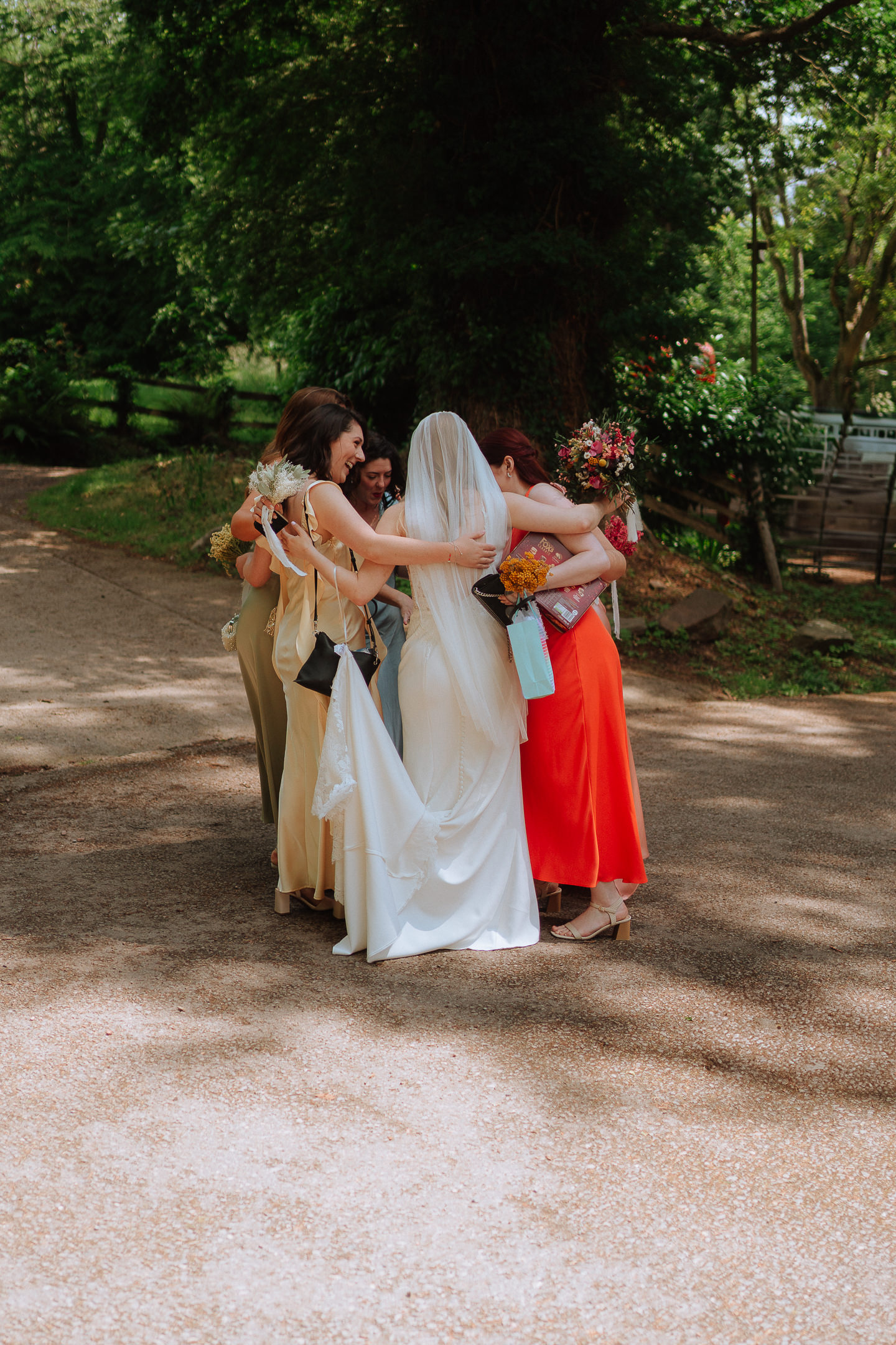 BECKY CHARLIE USK CASTLE WEDDING PHOTOGRAPHY 003 BECKY CHARLIE USK CASTLE WEDDING PHOTOGRAPHY 003